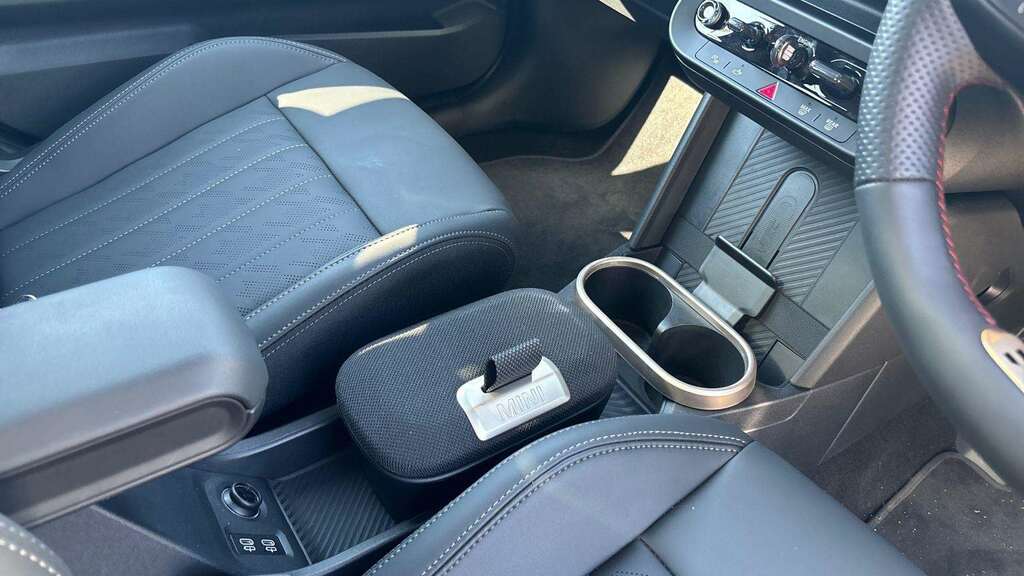 Mini Hatch 2.0 S Sport 2026 Black #5