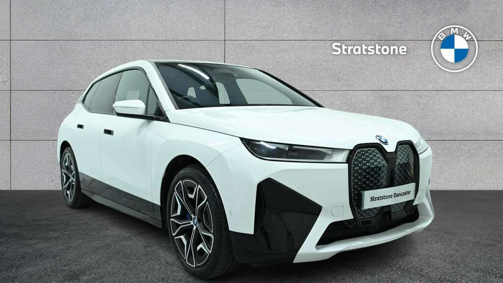 BMW iX 240Kw Xdrive40 M Sport Edition 76.6Kwh 20 White