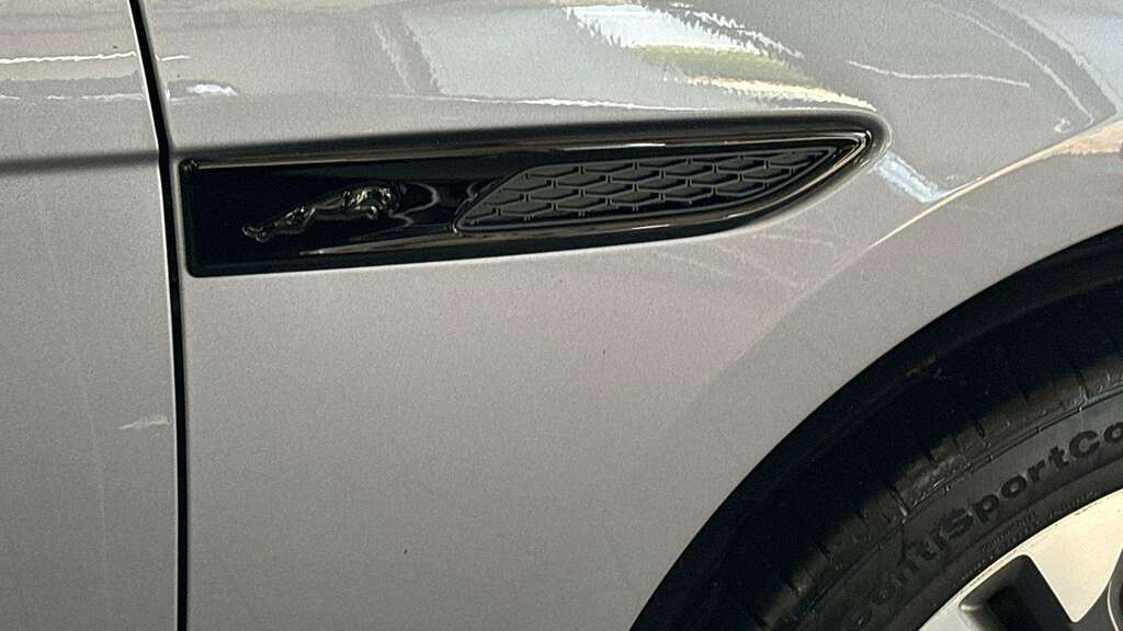 Jaguar F-Pace R-dynamic Se Black Black #20