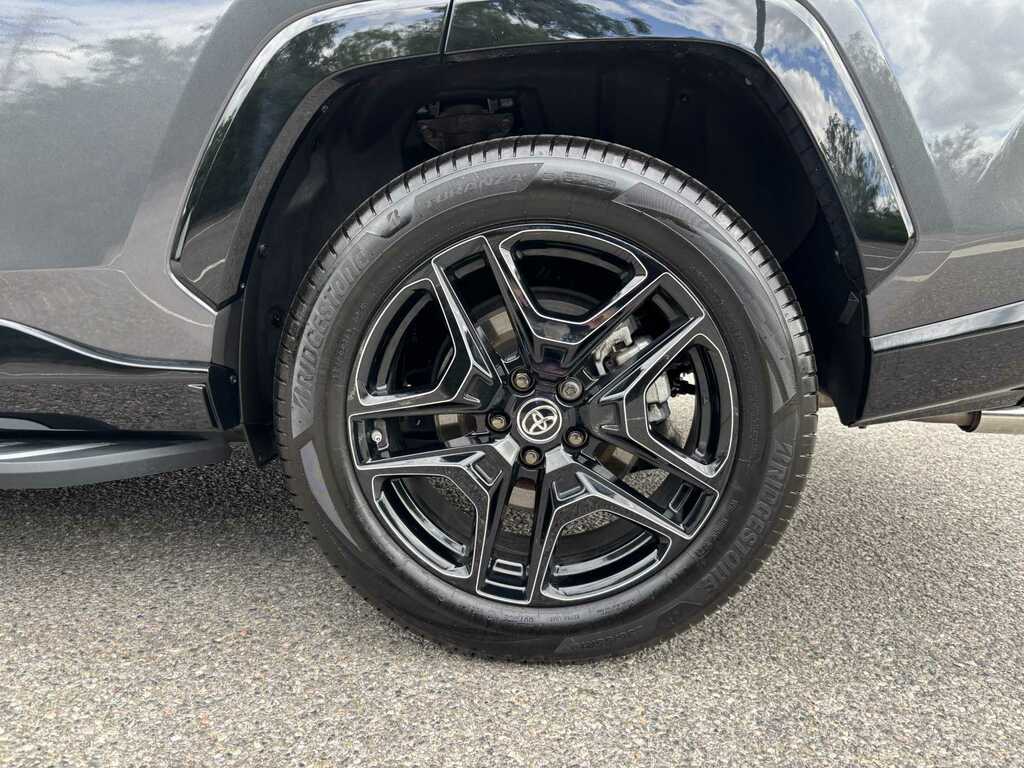 Toyota Rav 4 Gr Sport Black #9