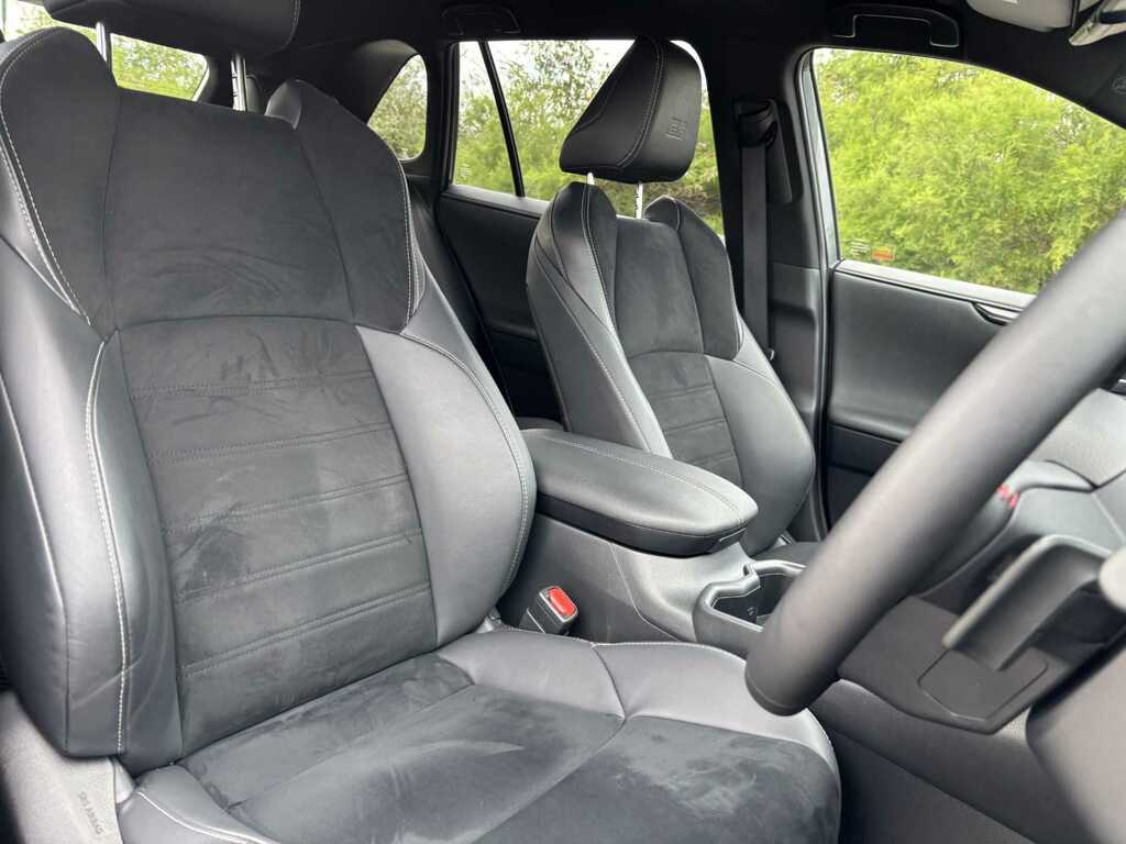Toyota Rav 4 Gr Sport Black #31