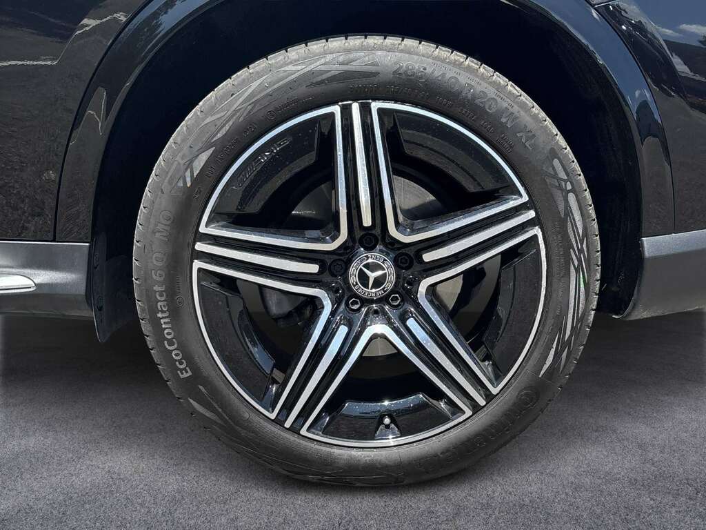 Mercedes-Benz GLC Class 300 4Matic Amg Line Premium 9G-tronic 2023 Black #5