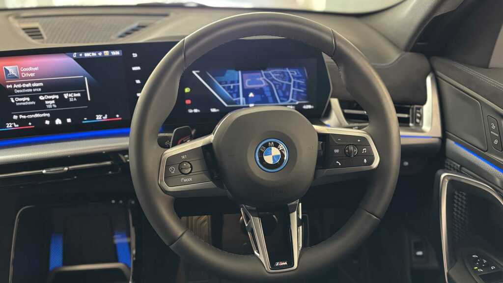 BMW iX2 Ix2 Xdrive30 Shadow Edition Black #16