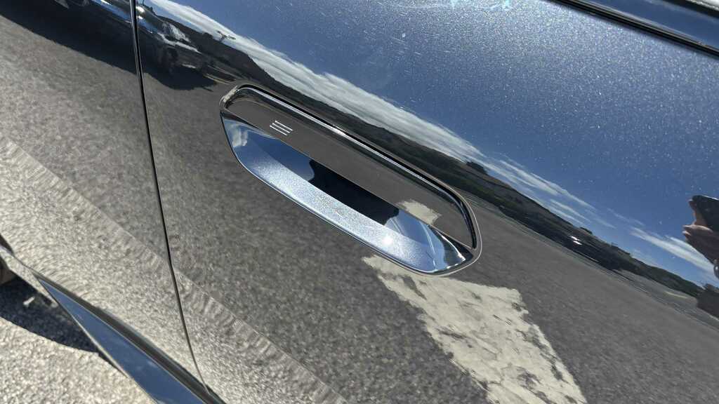 BMW iX2 Ix2 Xdrive30 Shadow Edition Black #31
