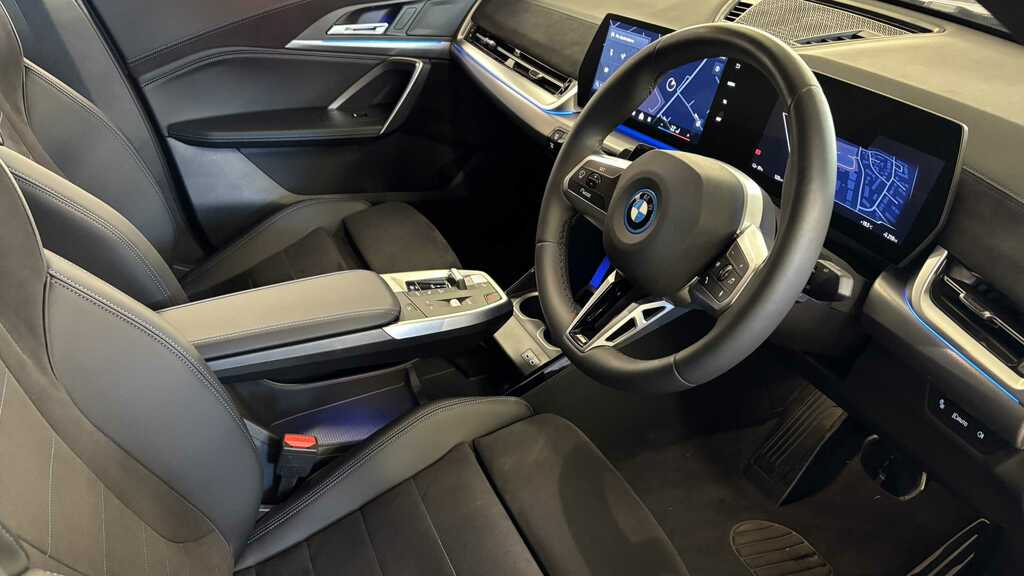 BMW iX2 Ix2 Xdrive30 Shadow Edition Black #17