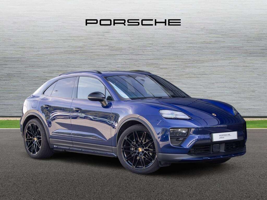 Porsche Macan 4 2024 Blue