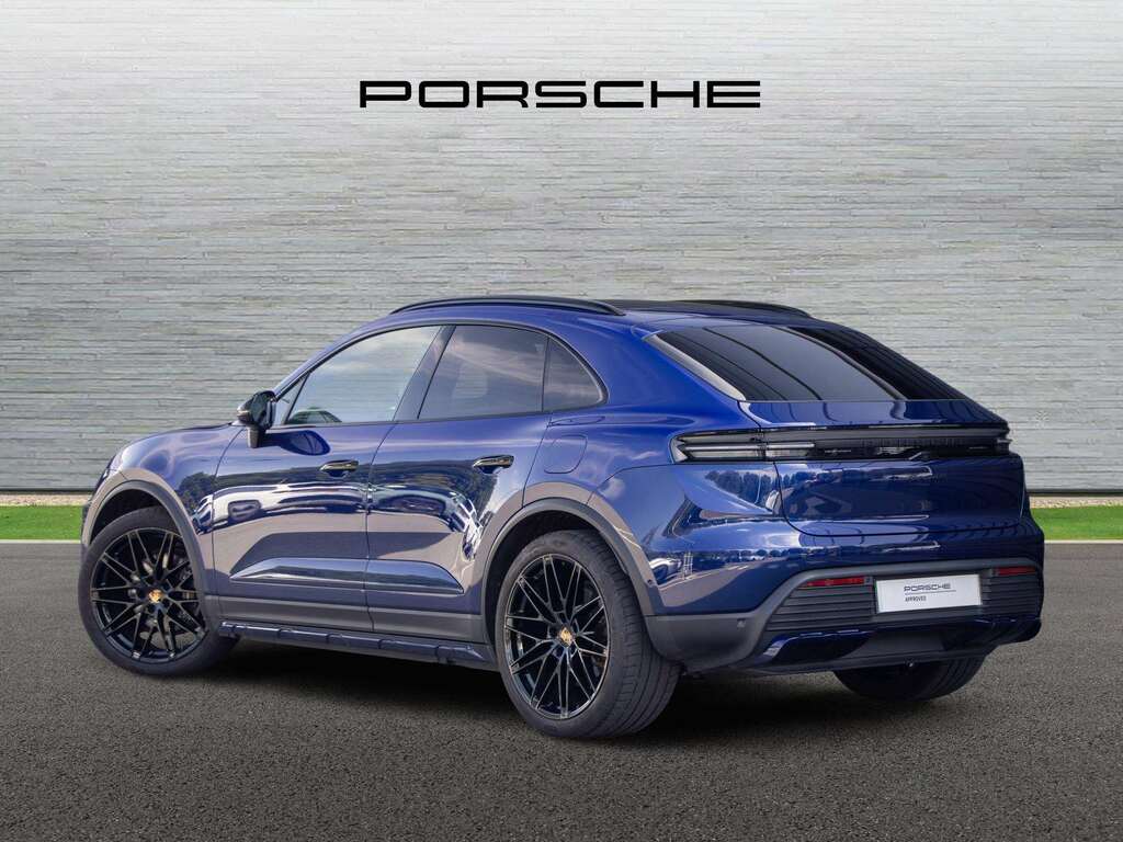 Porsche Macan 4 2024 Blue #2