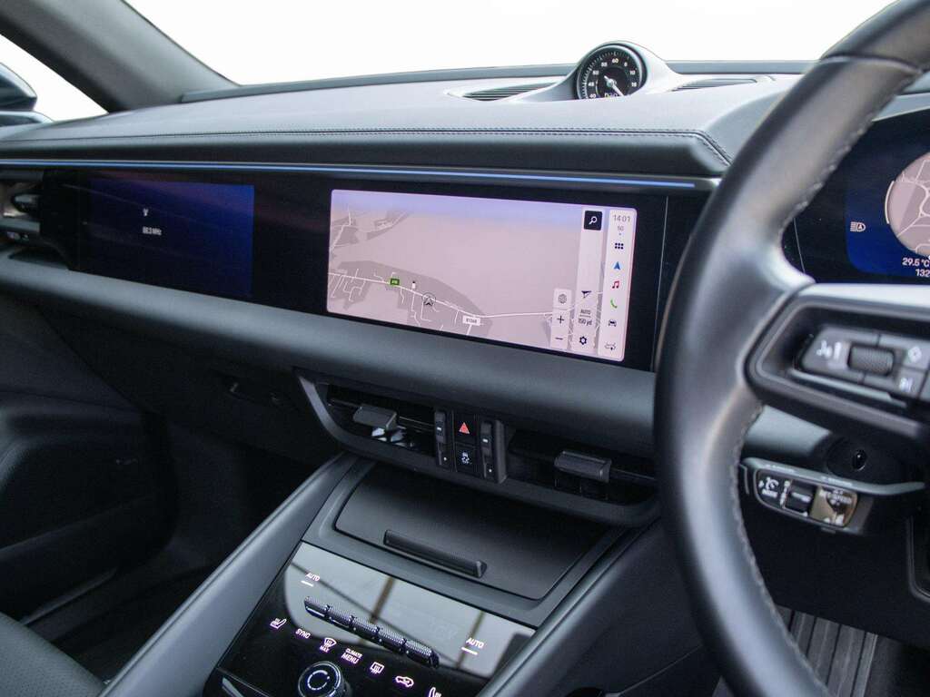 Porsche Macan S Pdk Black #20