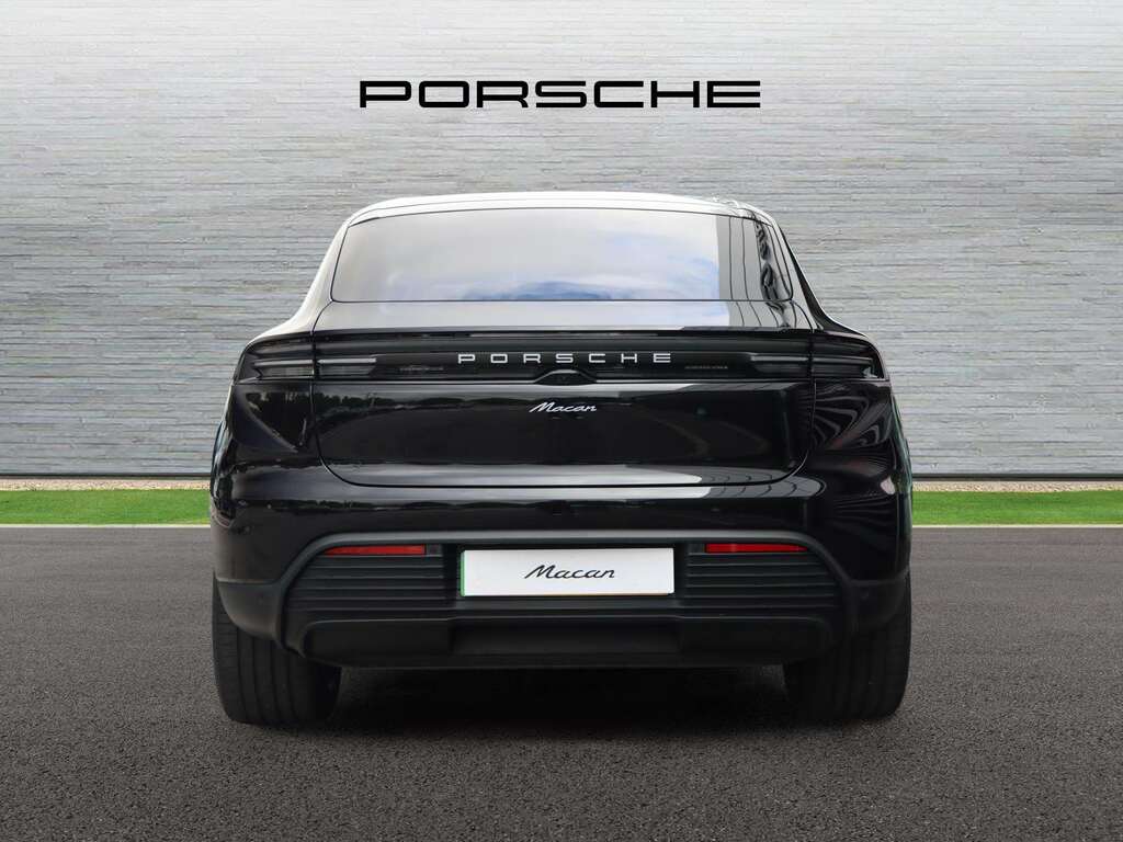 Porsche Macan Gts Pdk Green #7