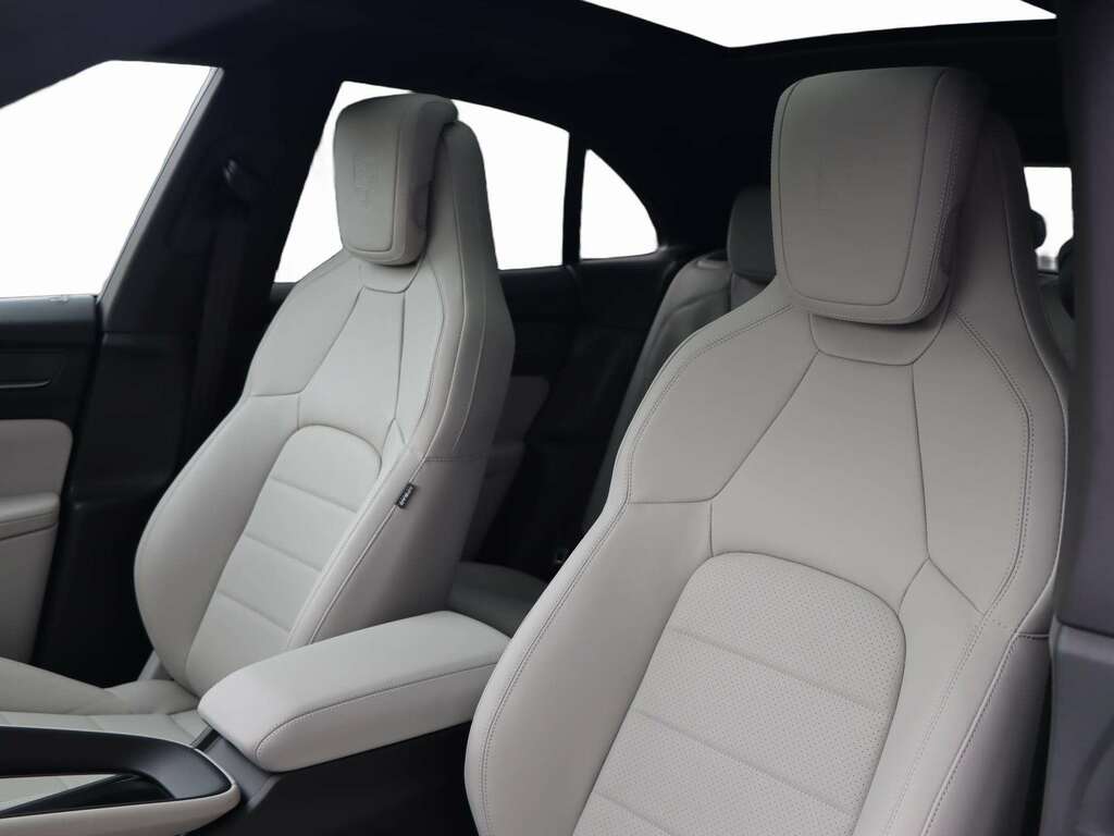 Porsche Macan Gts Pdk Green #22