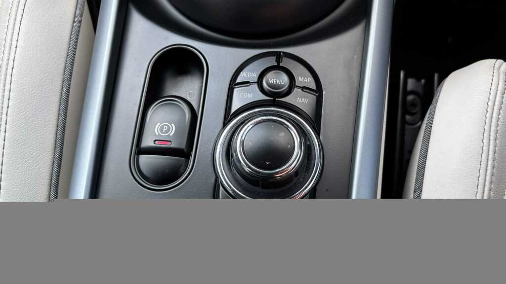 Mini Clubman 1.5 Cooper Exclusive 6Dr 2023 Blue #4
