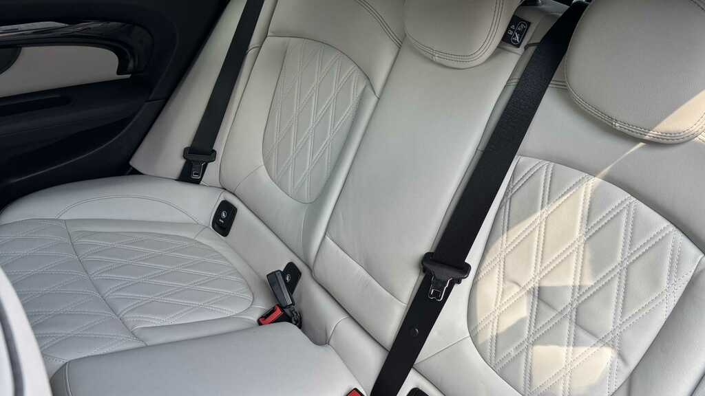 Mini Clubman 1.5 Cooper Exclusive 6Dr 2023 Blue #2