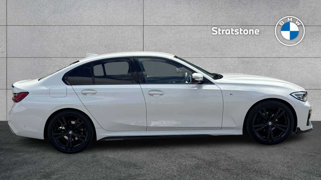 BMW 3 Series 318D Mht M Sport Step 2021 SP71ZXA White