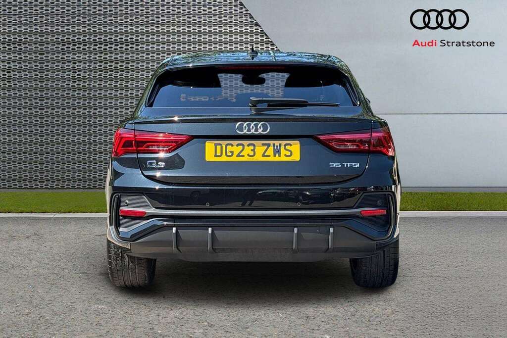 Audi Q3 35 Tfsi Black Edition 2023 DG23ZWS Black #6