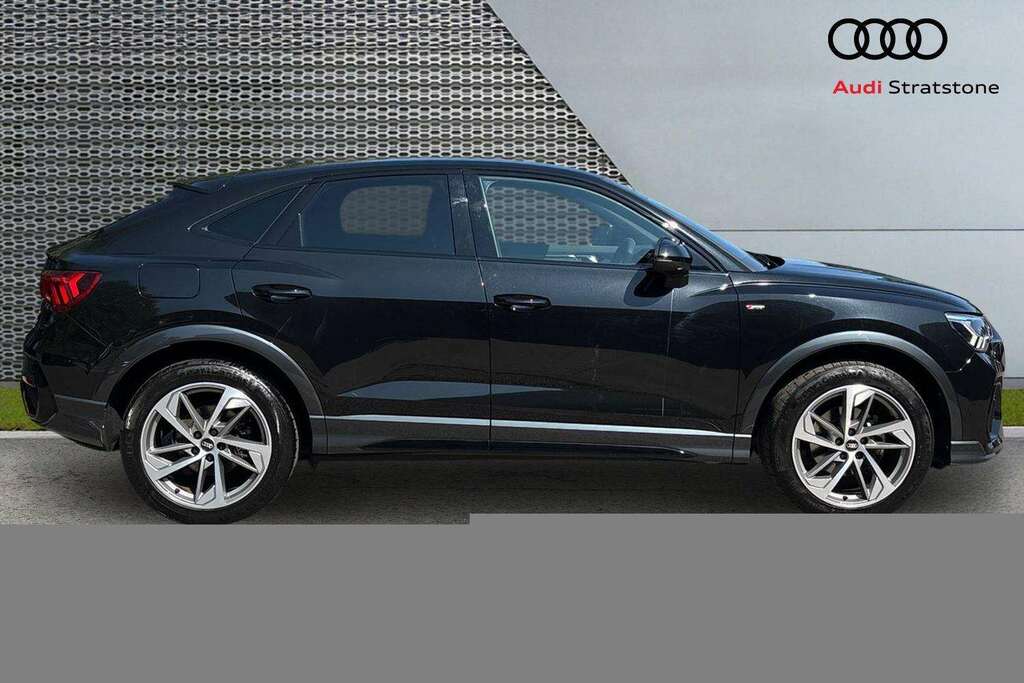 Audi Q3 35 Tfsi Black Edition 2023 DG23ZWS Black #3