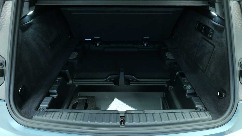 BMW iX M Sport Black #26