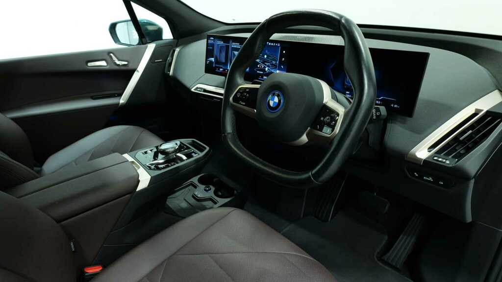 BMW iX 240Kw Xdrive40 M Sport 76.6Kwh 2022 Blue #5