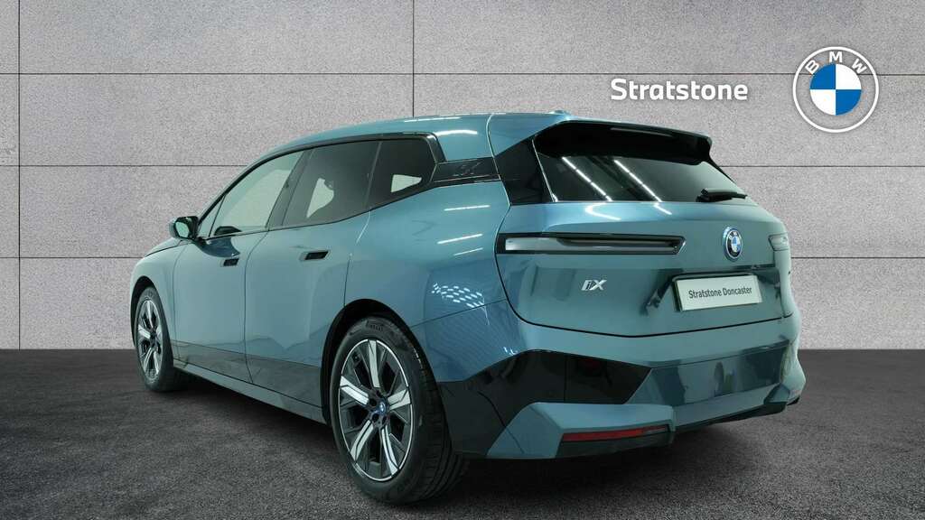 BMW iX 240Kw Xdrive40 M Sport 76.6Kwh 2022 Blue #2