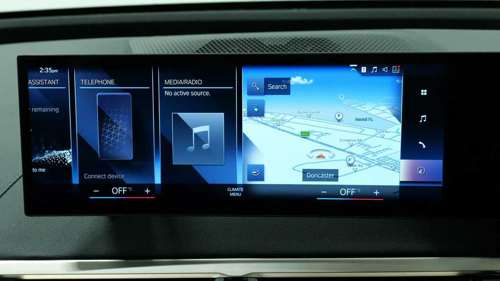 BMW iX M Sport Black #18