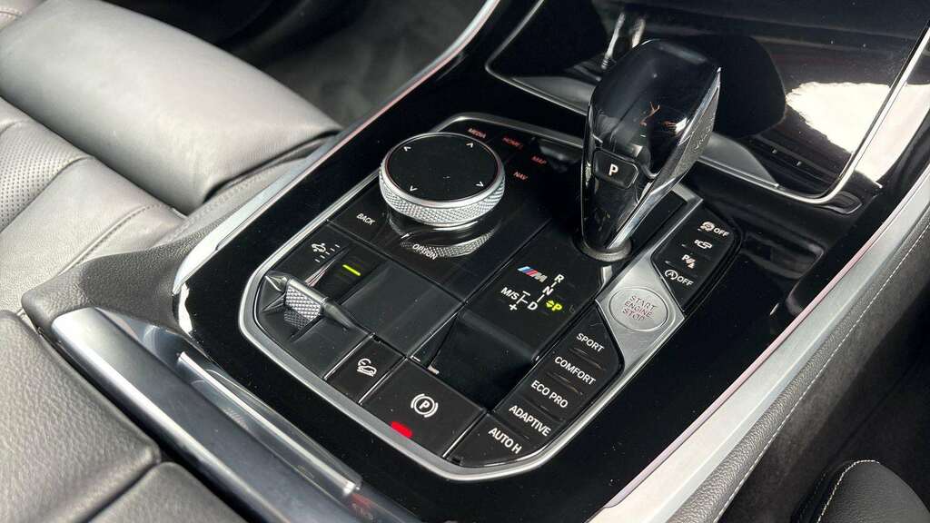 BMW X5 Xdrive30d M Sport Techplus Pack White #7