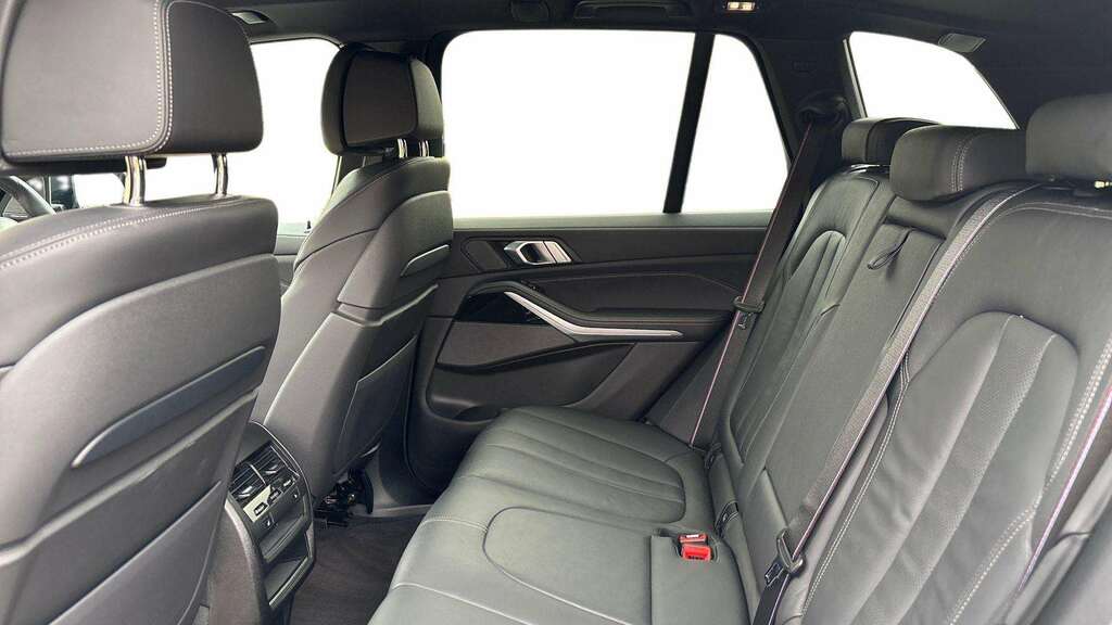 BMW X5 Xdrive30d M Sport Techplus Pack White #8
