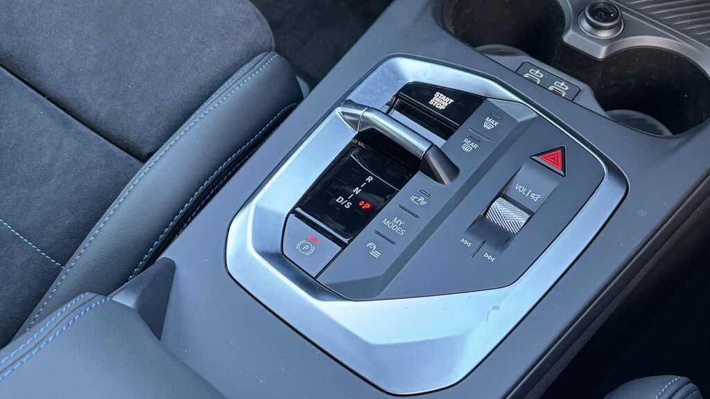 BMW 2 Series 220 M Sport Step 2026 Blue #3