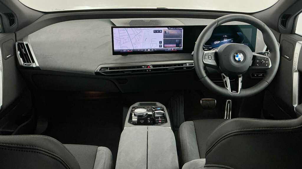 BMW iX 300Kw Xdrive45 M Sport 101Kwh 2025 White