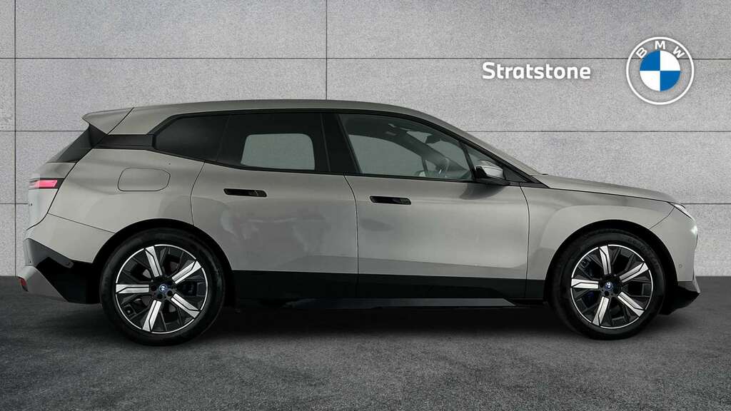 BMW iX 385Kw Xdrive50 M Sport 111.5Kwh 2025 YB74XJA Grey #3