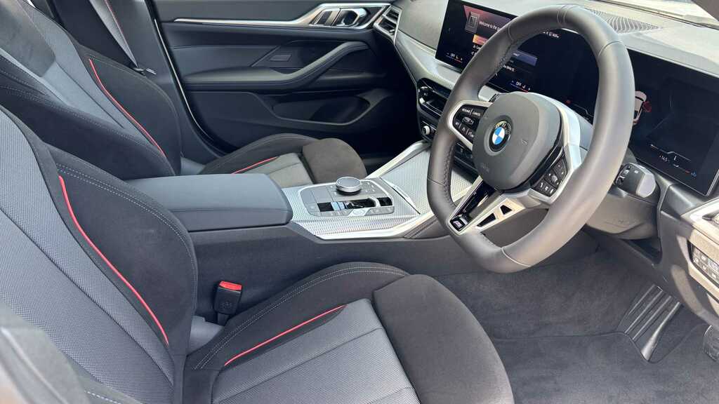 BMW 4 Series 420I M Sport Step 2026 White #2