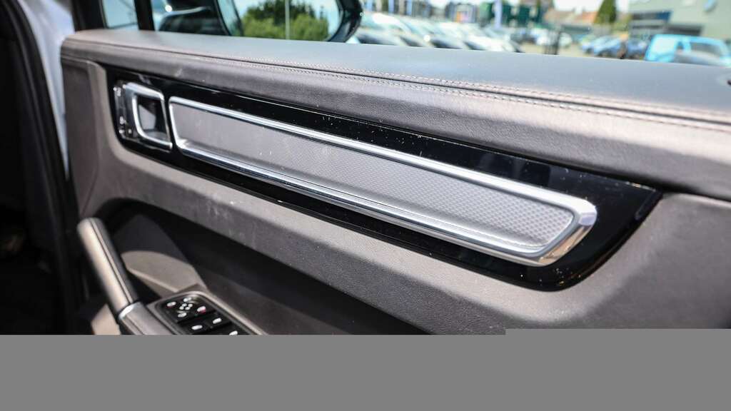 Porsche Cayenne E-hybrid Platinum Edition Tiptronic S Black #15