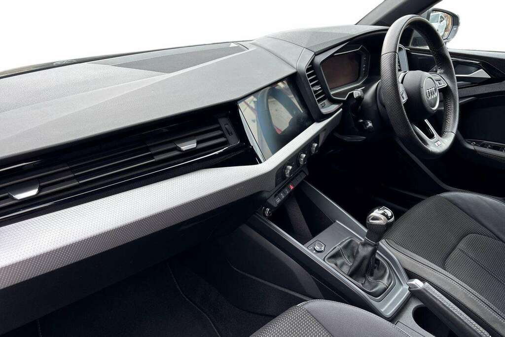 Audi A1 Sportback 30 Tfsi S Line #1