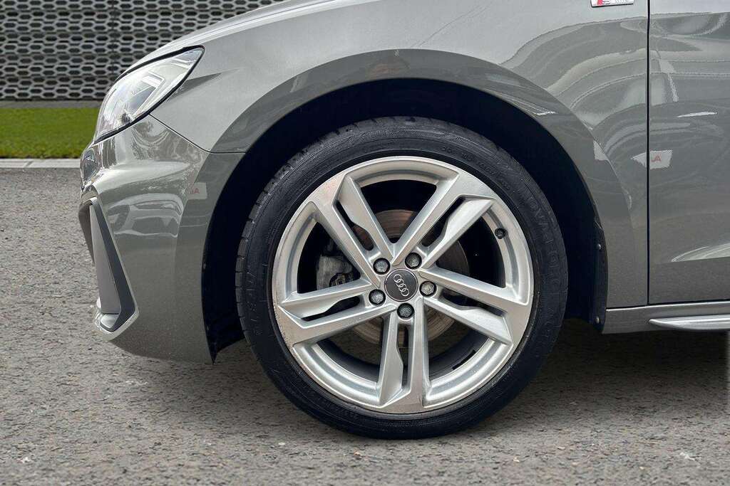 Audi A1 Sportback 30 Tfsi S Line #9