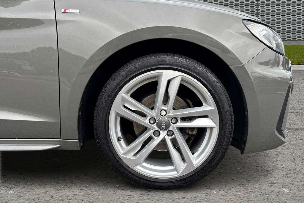 Audi A1 Sportback 30 Tfsi S Line #4