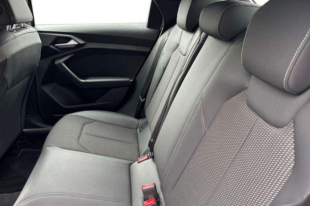 Audi A1 Sportback 30 Tfsi S Line #18