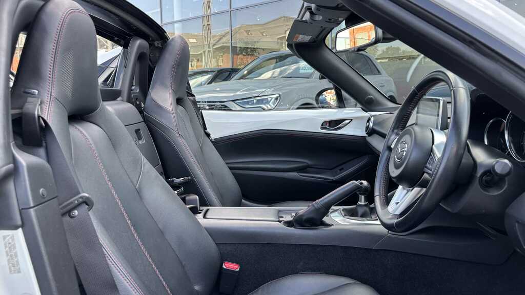 Mazda MX-5 1.5 Sport Nav 2018 White #3