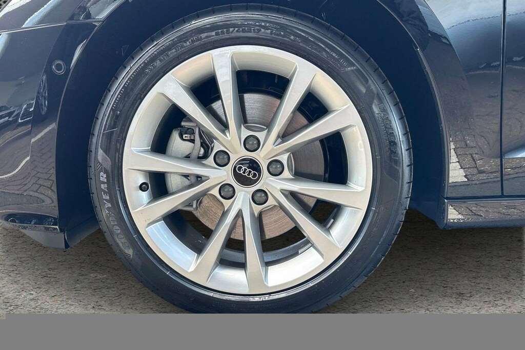 Audi A3 1.5 Tfsi E 204 Sport S Tronic 2026 DN26MKX Black #5