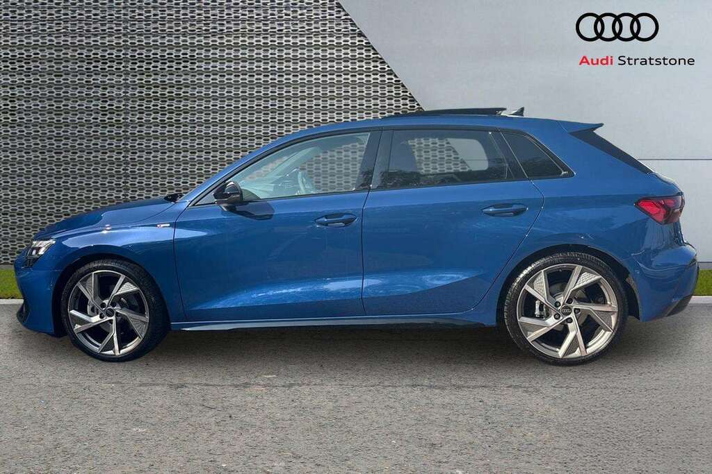 Audi A3 1.5 Tfsi 150 Black Edition S Tronic 2026 MW75YRZ  #6