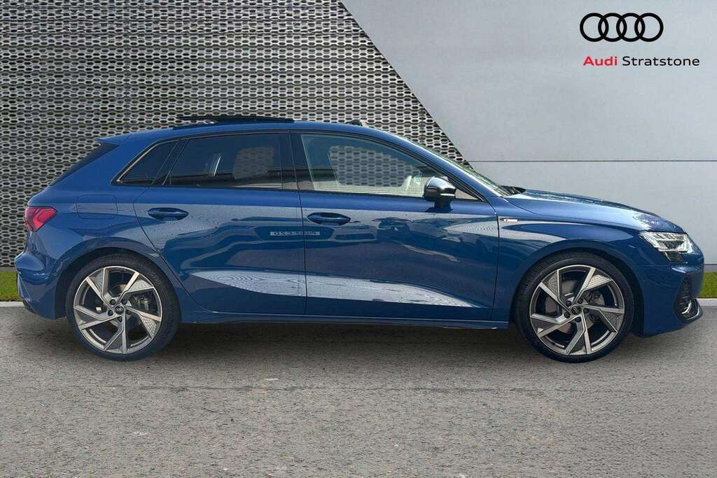 Audi A3 1.5 Tfsi 150 Black Edition S Tronic 2026 MW75YRZ  #4