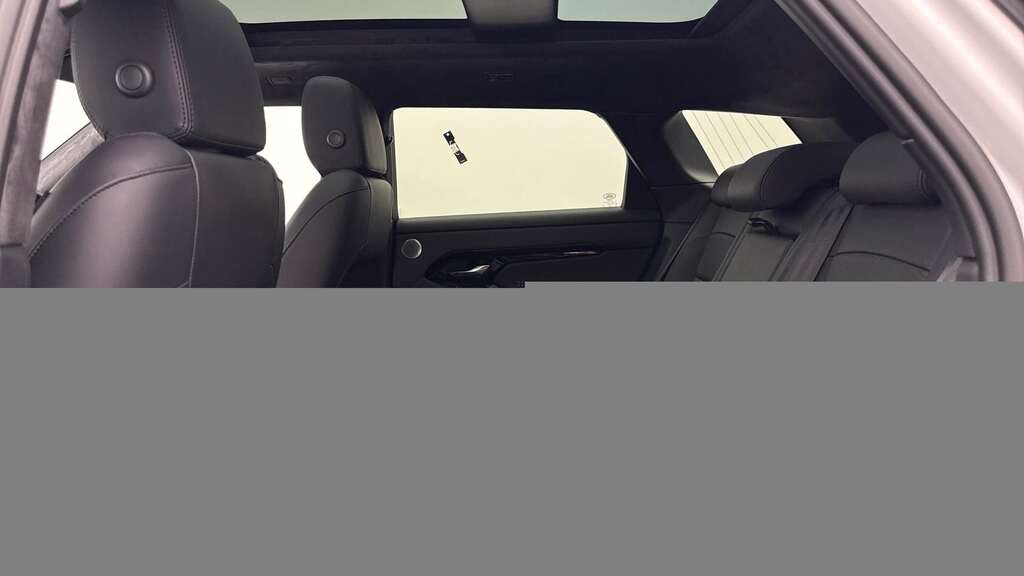 Land Rover Range Rover Evoque 2.0 D200 Revised 2025 White #4