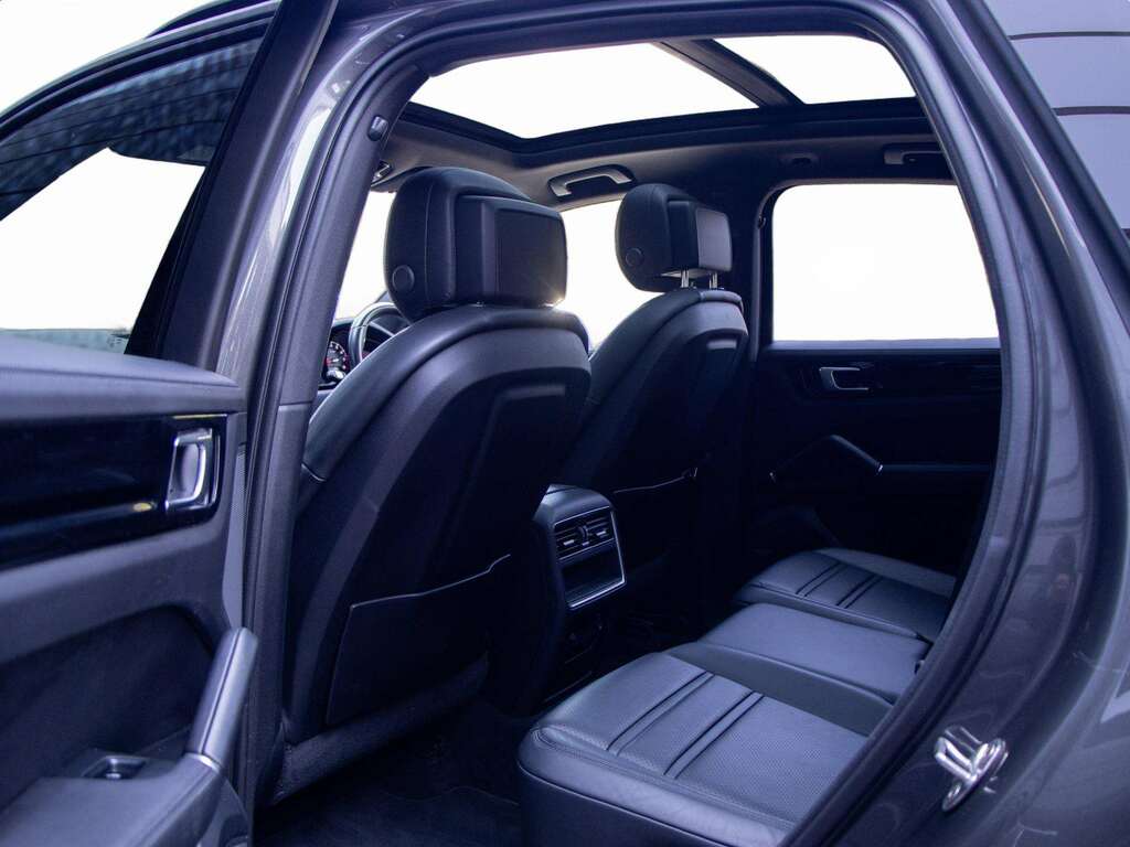 Porsche Cayenne 2020 Grey #3
