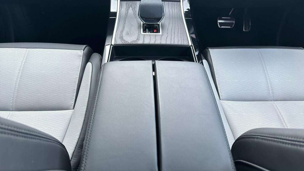 Land Rover Range Rover Velar D200 Dynamic Se Blue #32
