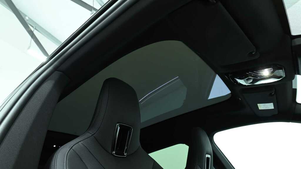 BMW iX Sport Edition White #16