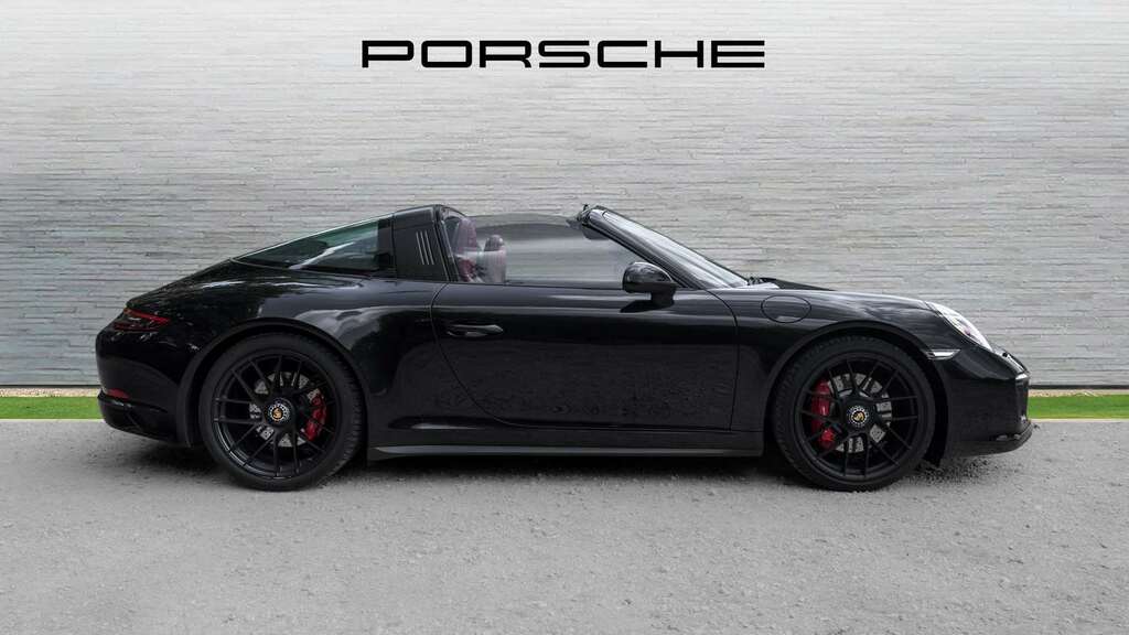 Porsche 911 Targa 4 Gts S-a 2019 SC68NKP Black #2