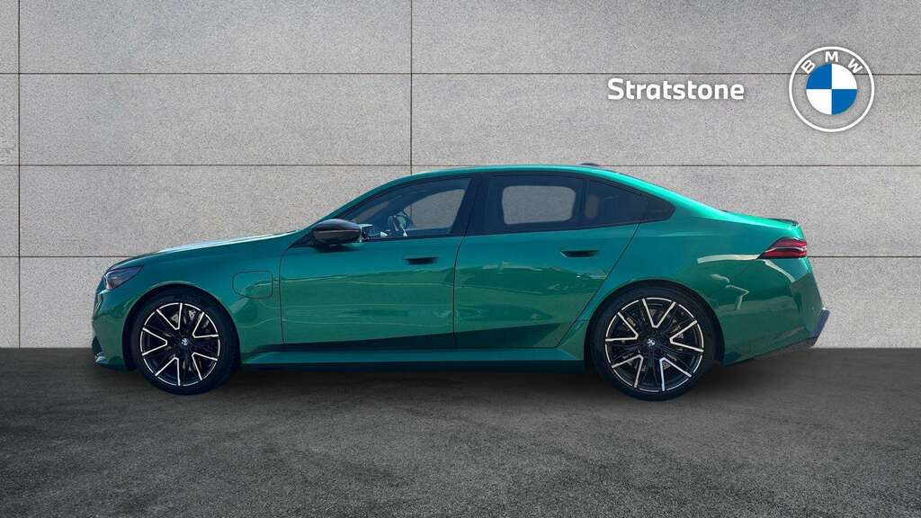 BMW M5 Dct 2026 Green #3
