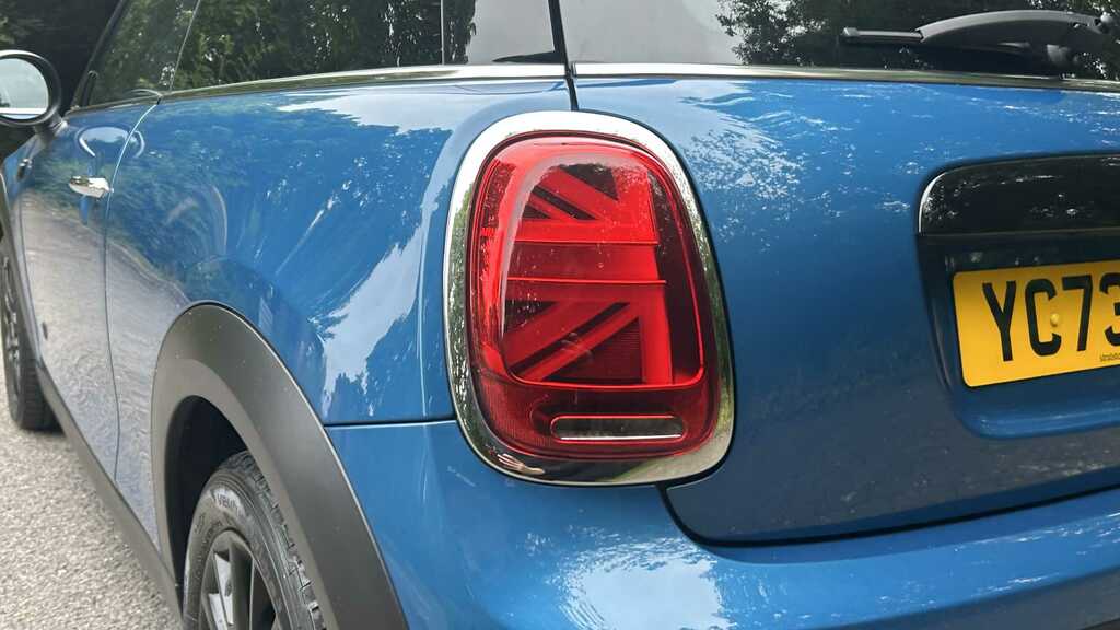 Mini Hatch 1.5 Cooper Classic 2023 YC73BGO Blue #5