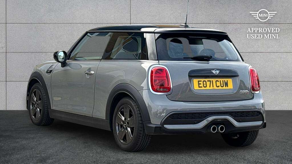 Mini Hatch 1.5 Cooper Sport Steptronic Euro 6 Ss Black #2