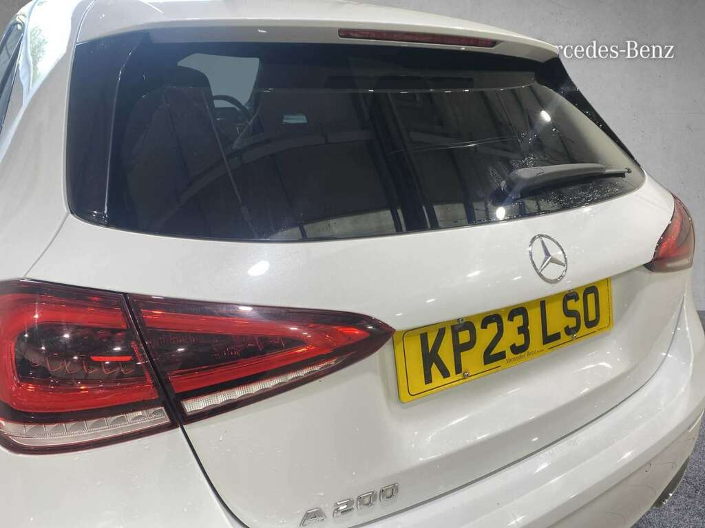 Mercedes-Benz A Class A200 Amg Line Executive 2023 White #4
