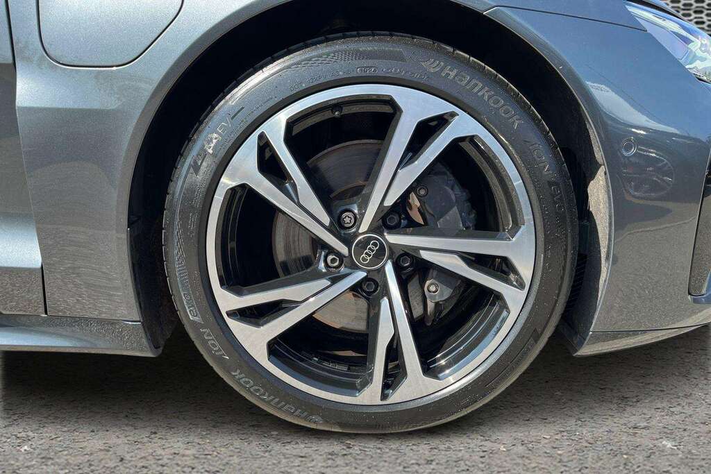 Audi E Tron GT 390Kw Quattro 93Kwh 2023 Grey #4