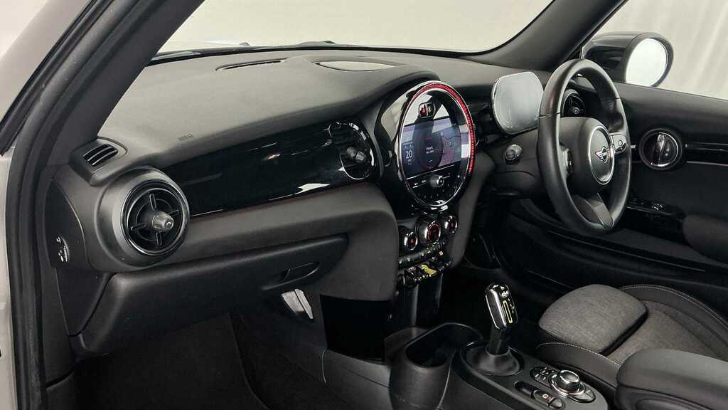 Mini Hatch 135Kw Cooper S Level 2 33Kwh 2021 EU71ZFO White #6