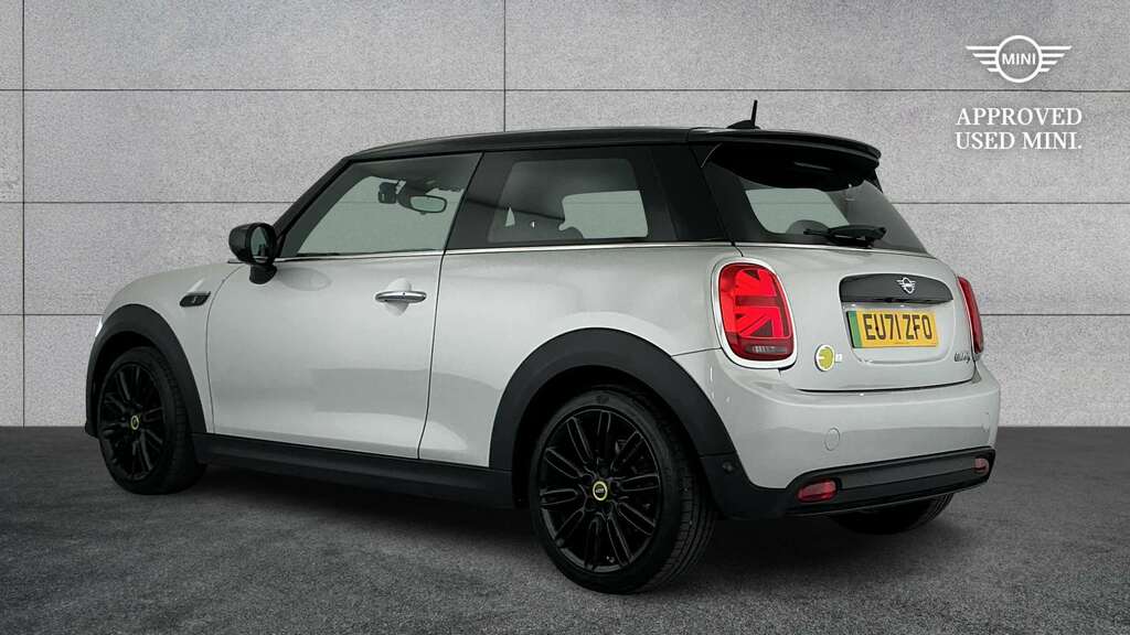 Mini Hatch 135Kw Cooper S Level 2 33Kwh 2021 White